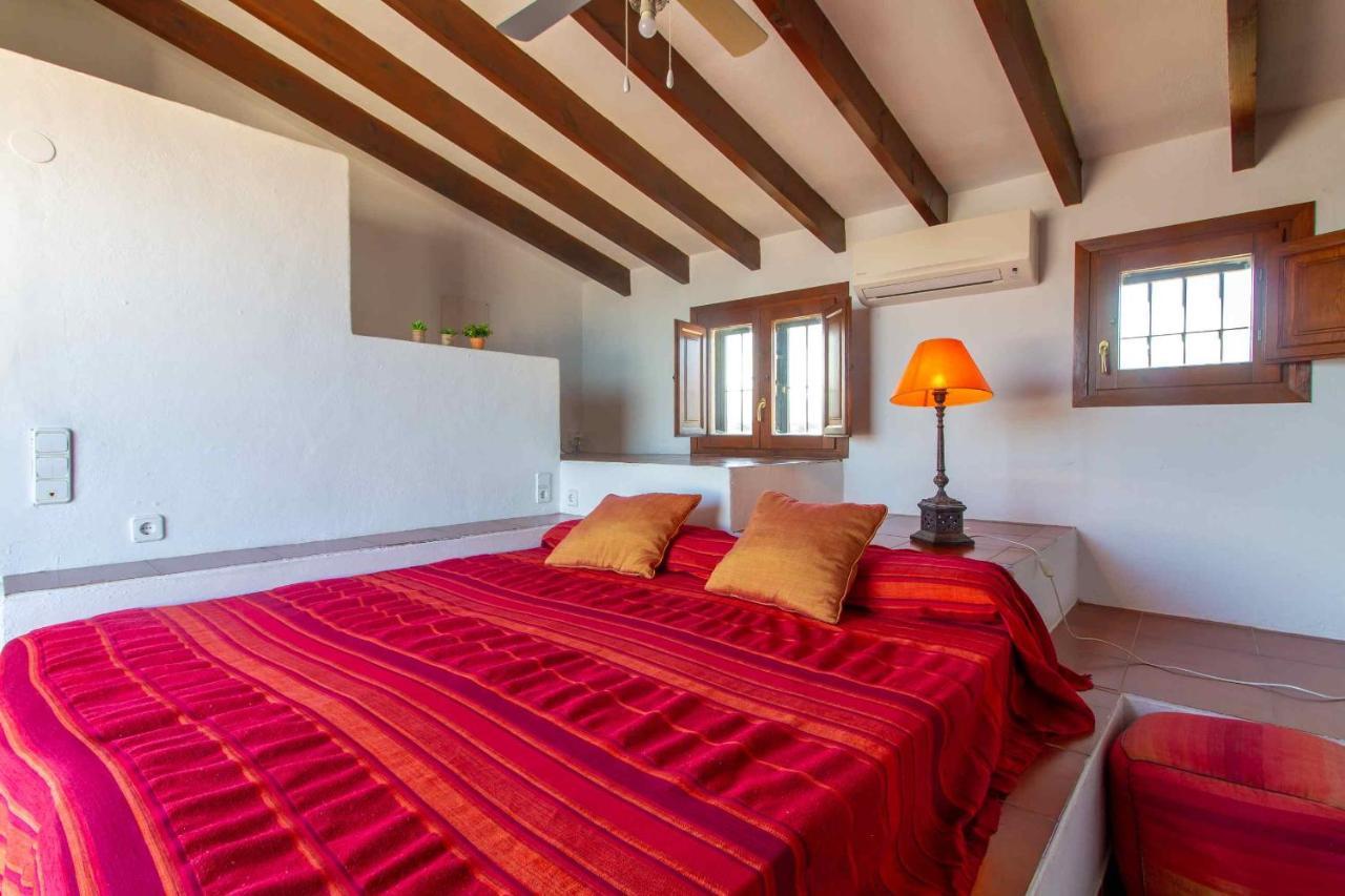 Casa Con Piscina Gades-marisol *